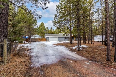 53135 Andrews Rd, La Pine, OR 97739 photo 1