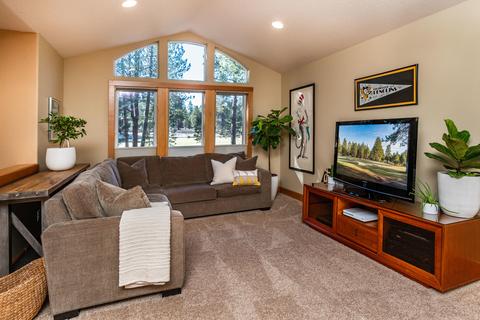 60737 Golf Village Loop, Bend, OR 97702 photo 20