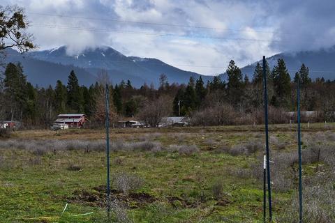 665 Cedar Flat Rd, Williams, OR 97544 photo 1