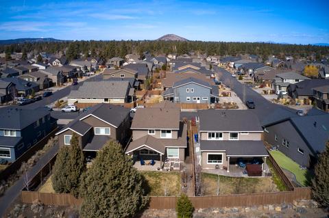 61092 Manhae Loop, Bend, OR 97702 photo 35