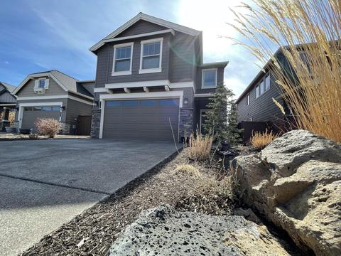 61092 Manhae Loop, Bend, OR 97702 photo 1