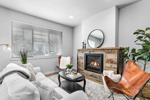 20472 Del Coco Ct, Bend, OR 97702 photo 3
