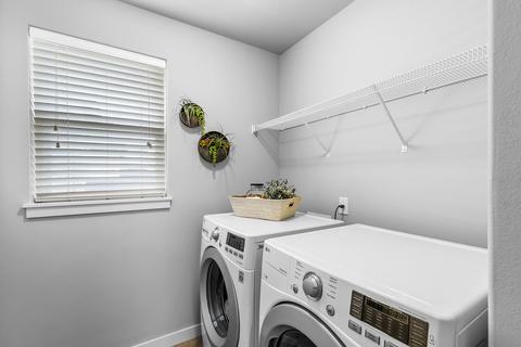 20472 Del Coco Ct, Bend, OR 97702 photo 22