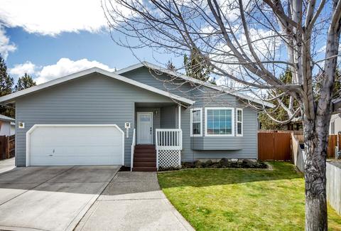 2385 NE Desert Willow Ct, Bend, OR 97701 photo 1