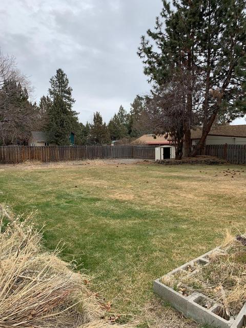 20383 Rae Rd, Bend, OR 97702 photo 4