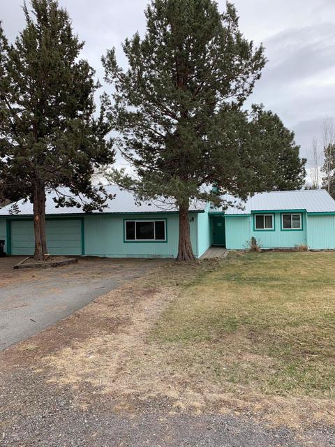 20383 Rae Rd, Bend, OR 97702 photo 2