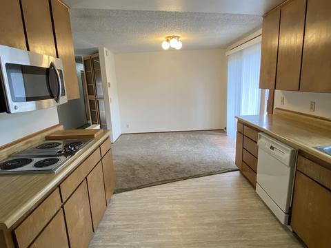 2526 NE Ocker Dr, Bend, OR 97701 photo 9