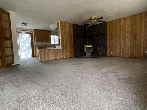 2526 NE Ocker Dr, Bend, OR 97701 photo 4