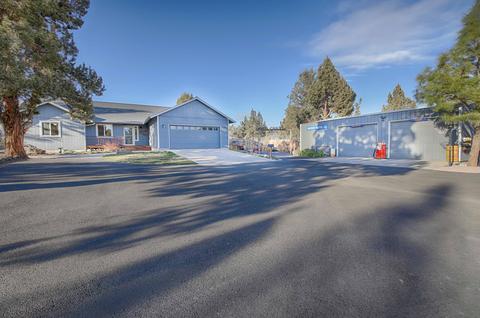 64818 Grande Loop, Bend, OR 97701 photo 2