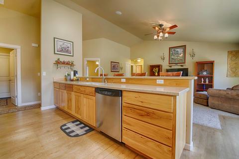 64818 Grande Loop, Bend, OR 97701 photo 10