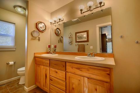 64818 Grande Loop, Bend, OR 97701 photo 15