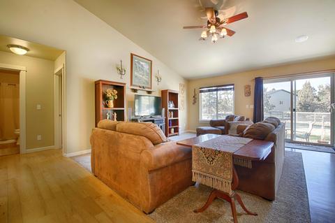 64818 Grande Loop, Bend, OR 97701 photo 4