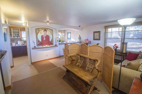 918 NE 5th St, Bend, OR 97701 photo 2