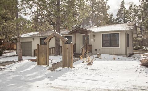 918 NE 5th St, Bend, OR 97701 photo 1