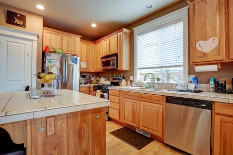 61061 Chamomile Pl, Bend, OR 97702 photo 3
