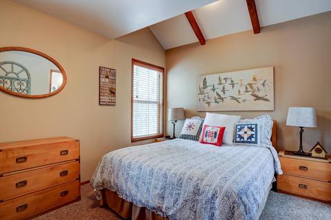 17860 Pine Ridge Ln, Sunriver, OR 97707 photo 25