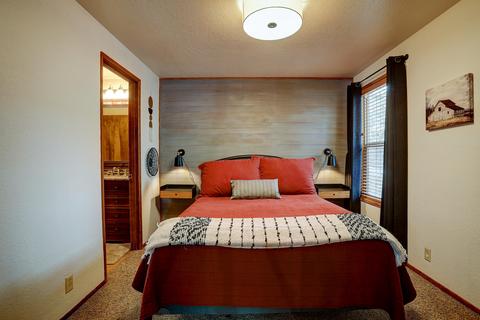 17860 Pine Ridge Ln, Sunriver, OR 97707 photo 20