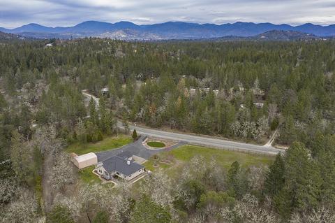 2085 Stringer Gap Rd, Grants Pass, OR 97527 photo 43