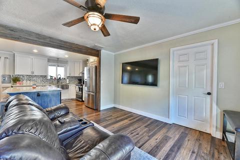 12400 Agate Rd, Eagle Point, OR 97524 photo 8