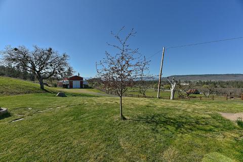 12400 Agate Rd, Eagle Point, OR 97524 photo 27