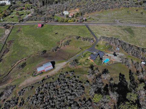 12400 Agate Rd, Eagle Point, OR 97524 photo 24