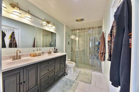 12400 Agate Rd, Eagle Point, OR 97524 photo 16