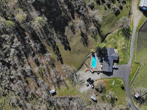 12400 Agate Rd, Eagle Point, OR 97524 photo 18