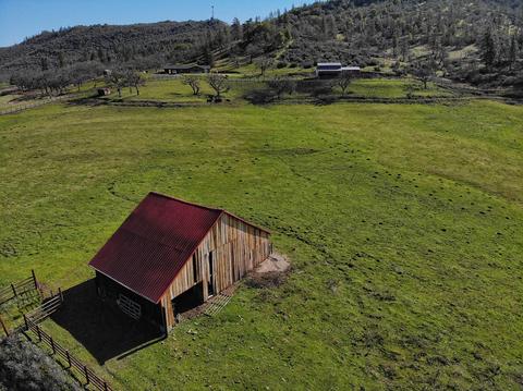 12400 Agate Rd, Eagle Point, OR 97524 photo 38