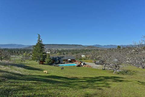 12400 Agate Rd, Eagle Point, OR 97524 photo 19