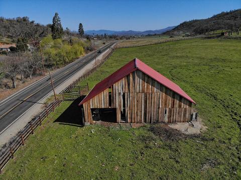 12400 Agate Rd, Eagle Point, OR 97524 photo 37