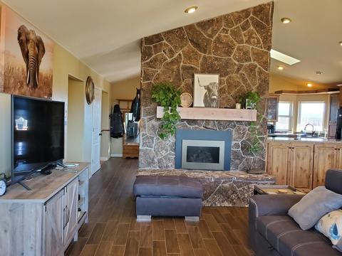 23549 Hwy 20, Bend, OR 97702 photo 23