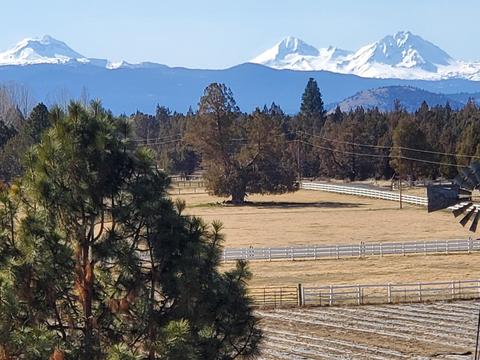23549 Hwy 20, Bend, OR 97702 photo 6