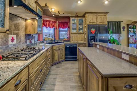 23549 Hwy 20, Bend, OR 97702 photo 18