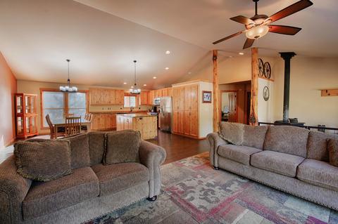 53445 Kokanee Ln, La Pine, OR 97739 photo 9
