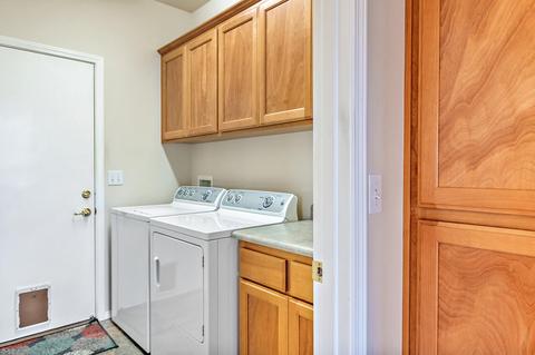 1254 Devonshire Way, Grants Pass, OR 97526 photo 18