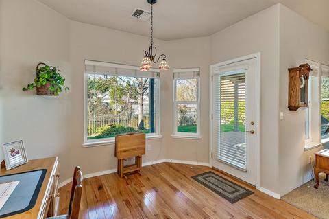 1254 Devonshire Way, Grants Pass, OR 97526 photo 25