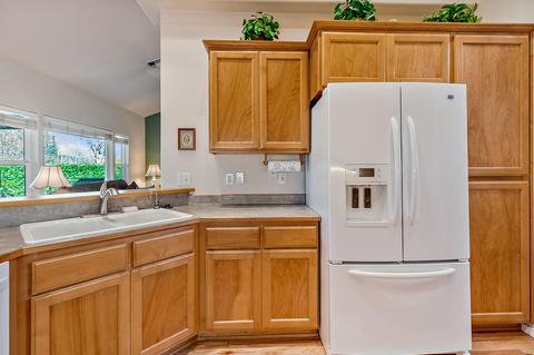 1254 Devonshire Way, Grants Pass, OR 97526 photo 22