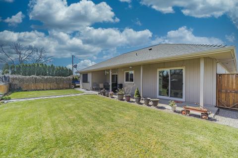 6832 Table Rock Rd, Central Point, OR 97502 photo 15