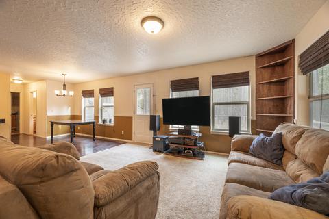 17453 Grebe Dr, Bend, OR 97707 photo 10