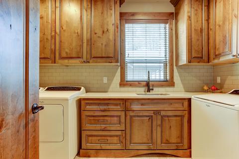 56936 Dancing Rock Loop, Bend, OR 97707 photo 34