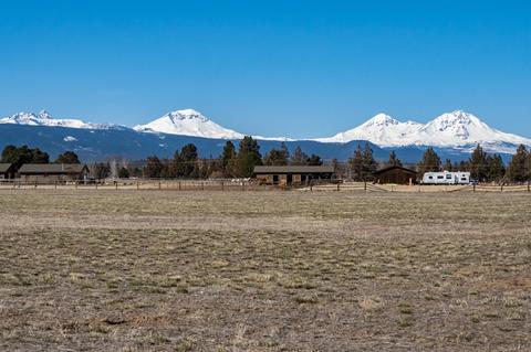 64979 Hwy 20, Bend, OR 97703 photo 3