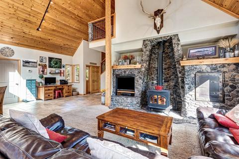 64788 Collins Rd, Bend, OR 97703 photo 8