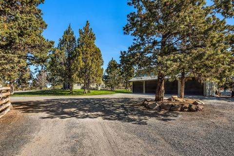 64788 Collins Rd, Bend, OR 97703 photo 38