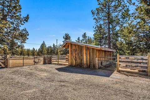 64788 Collins Rd, Bend, OR 97703 photo 46