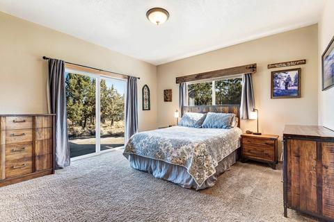 64788 Collins Rd, Bend, OR 97703 photo 16