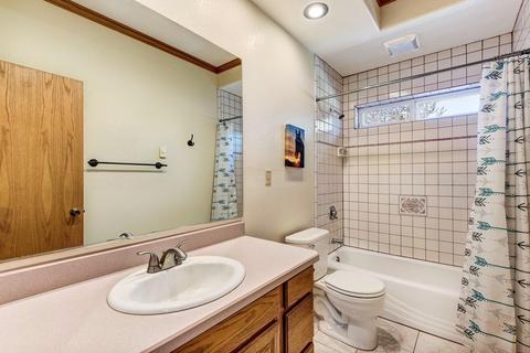 64788 Collins Rd, Bend, OR 97703 photo 23
