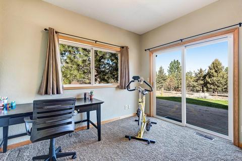 64788 Collins Rd, Bend, OR 97703 photo 24