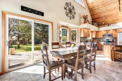 64788 Collins Rd, Bend, OR 97703 photo 15