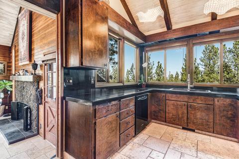 19075 Saddleback Ln, Bend, OR 97703 photo 14
