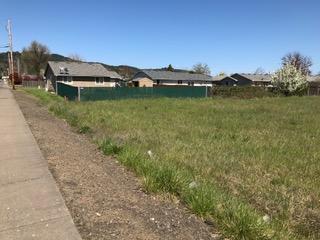 488 S Calapooia St, Sutherlin, OR 97479 photo 16